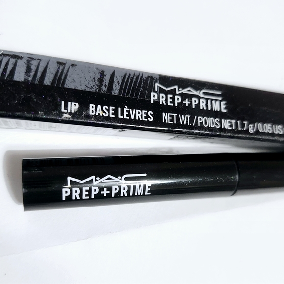 MAC Prep + Prime Lip Base - Picture 3 of 4